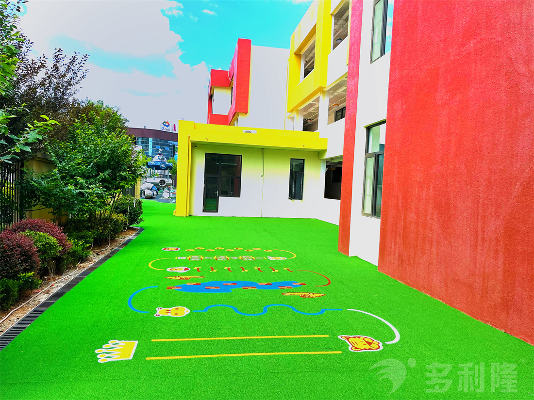 幼儿园户外场地设计，幼儿园专用地弹坪